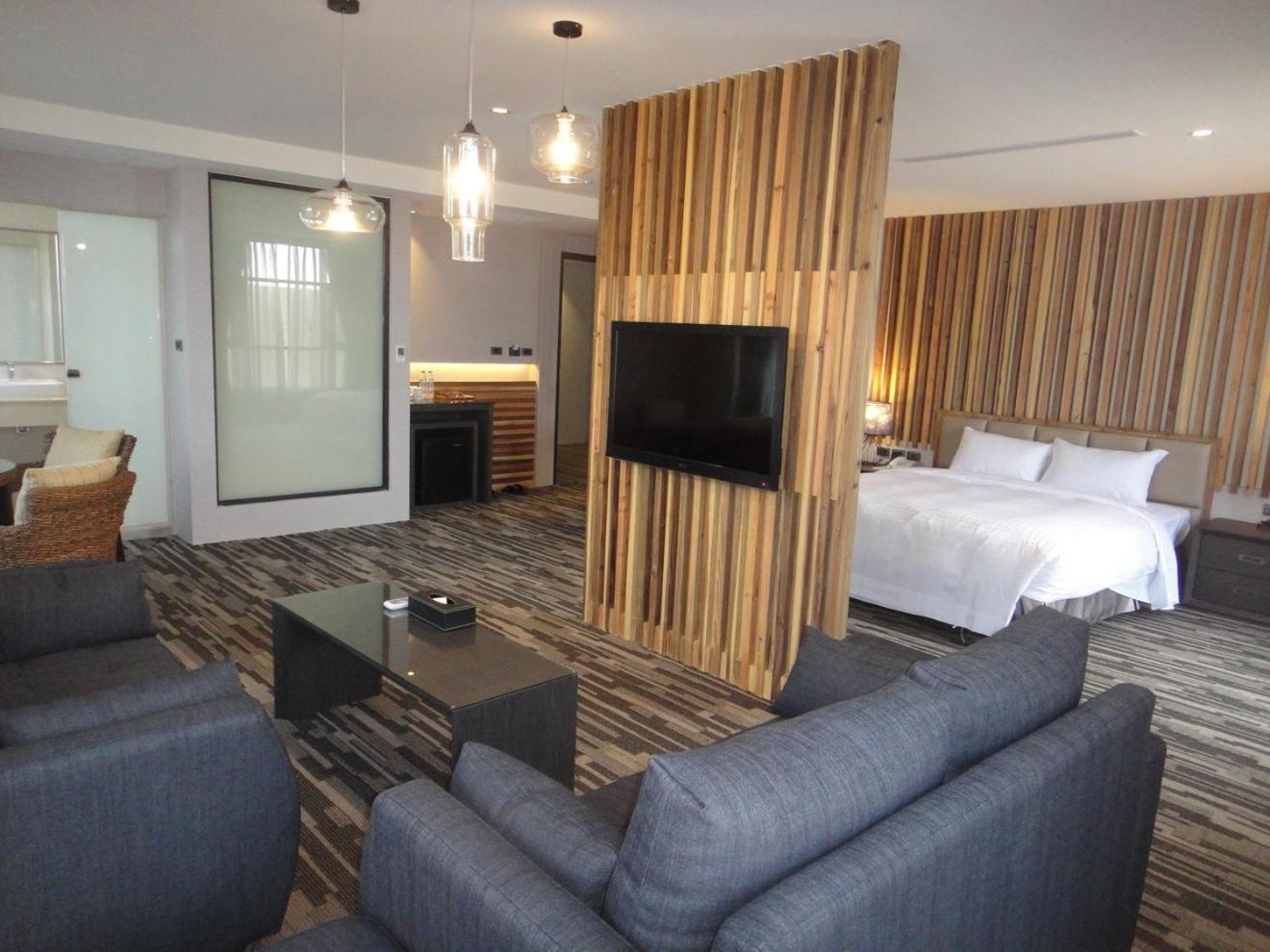 Chiayi Oriental Pearl International Hotel Fanlu Luaran gambar
